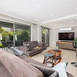Moderno B Villa *