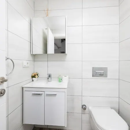 Moderno B Villa *
